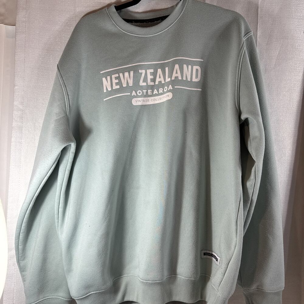 New Zealand Sweatshirt Mint Colored XXL Kiwi Silver Sweatshirt Pullover USED